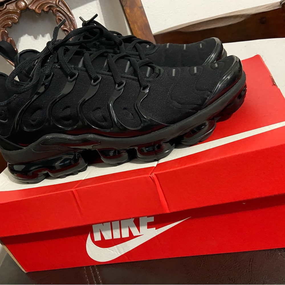 Nike vapor maxes